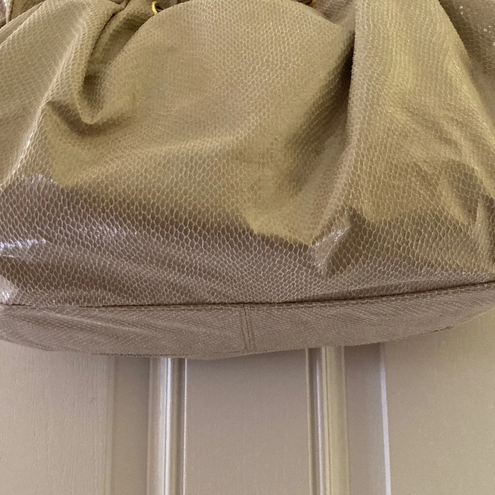Big Buddha Snake Embossed Double Handle Satchel/Pale Green/NEW/NEVER USED!